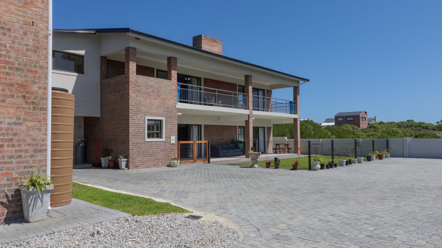 12 Bedroom Property for Sale in Agulhas Western Cape
